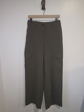 Aritzia Wilfred Bridger Olive Green Wide Leg Cargo Trouser Pants Women's SZ 6